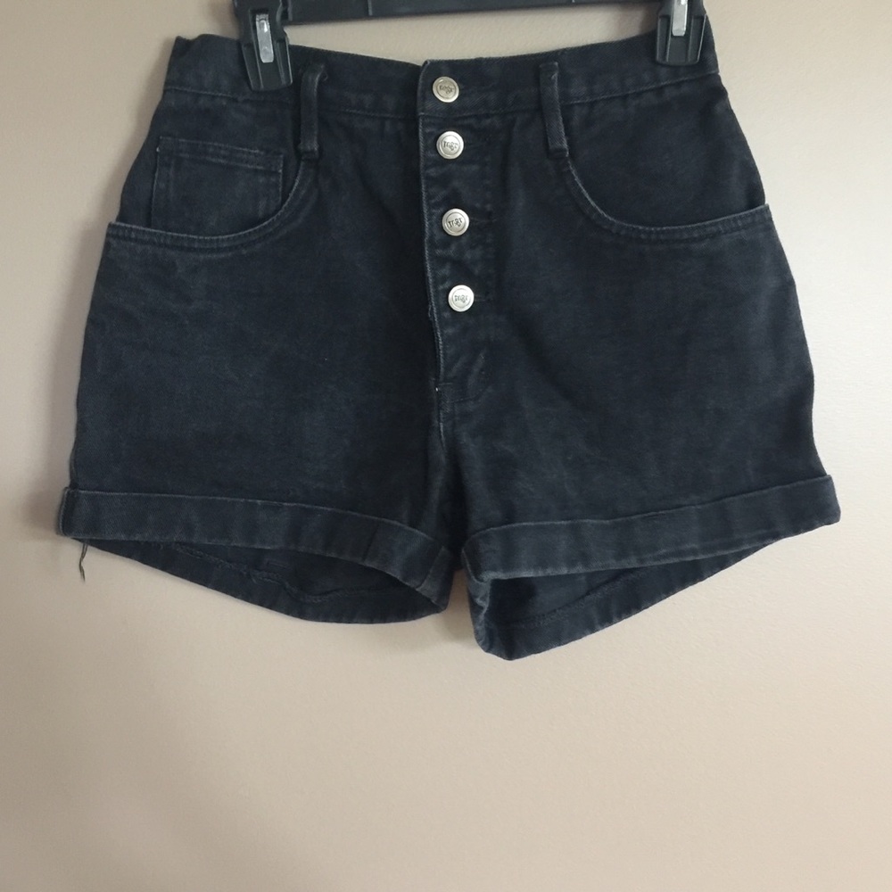 Vintage mgr black high waisted button up shorts